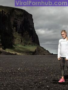 Katrin Davidsdottir Nackt und Heiße Fotos