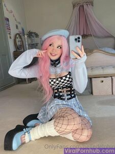 Belle Delphine - neue Leaks Mega (34 Bilder & 1 Video)