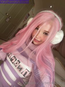 Set da letto pagato da Belle Delphine trapelato - fughe di Onlyfans