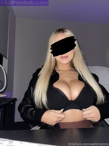 Fughe Hot Onlyfans di WettMelons - Album Più Acquistati