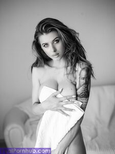 Album nudo di Murka Valentine su Onlyfans trapelato