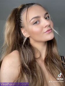 été Brookes Onlyfans Fuites Dernier Photoset