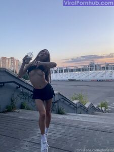 Gloria Sol Onlyfans Fughe Ultimo Set di Foto