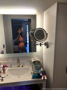 Marley Brinx Onlyfans Leaks Neuester Fotosatz