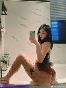 songyuxin_hitomi Onlyfans 泄露 裸体专辑