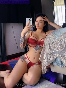 songyuxin_hitomi Onlyfans Filtraciones Álbum Desnudo