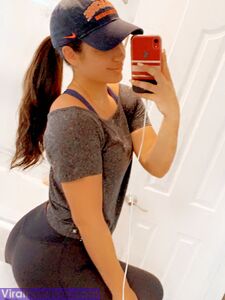 WUNDERSCHÖNE INDIANISCHE NRI-BABE SELBSTAUFNAHMEN LEAKED
