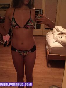 Foto nude di Madison Reed trapelate