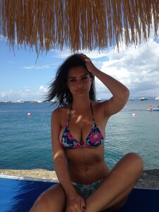 Foto nude di Emily Ratajkowski