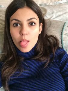 Victoria Justice Nacktfotos