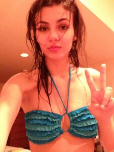 Victoria Justice Nacktfotos