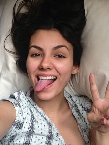 Photos nues de Victoria Justice