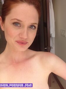 ボニー・ライトのヌード写真が流出