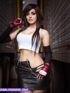Vixence Tifa Lockhart Nude Photos