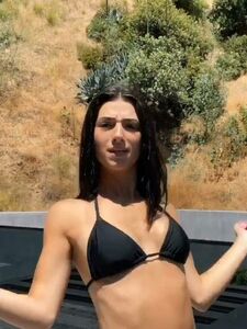 Charli Damelio Sexy Bikini Outdoor Tanzvideo Durchgesickert