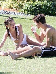 Madison Beer Sexy Set Bikini Camel Toe Trapelato