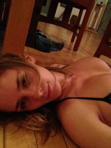 Super süße Schauspielerin Addison Timlin Nackt-Leaks