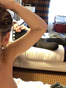 Super süße Schauspielerin Addison Timlin Nackt-Leaks
