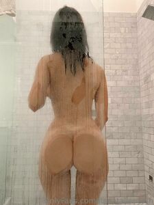 Natalie Roush Trasero Desnudo Ducha PPV Solo Set de Onlyfans Filtrado