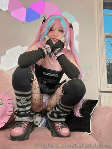 Belle Delphine Nuda Gomma da masticare Emo Set Onlyfans Trapelato