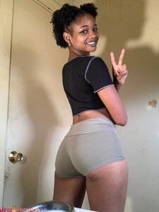 Cloudyxkinks aka ciarastormzxo ebony nude pussy and boobs latest onlyfans leaks photos