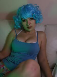 Omgcosplay 新的 OnlyFans 专辑