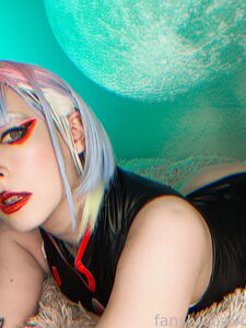 Album Cyberpunk Lucy di MollyRedWolf