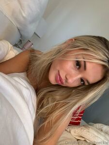 Breckie Hill OnlyFans 收藏