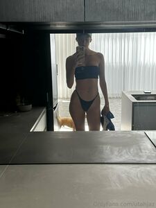Utahjaz セクシーなベイブ OnlyFans の写真