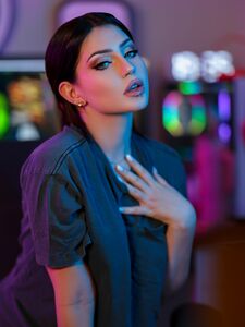 djarii'nin yeni OnlyFans albümü