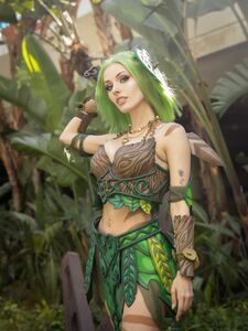 Rolyatistaylor Cosplay-Alben
