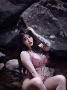 Hitomi Songyuxin Aka Syx_hitomi Çıplak Göğüsler ve Büyük Popo Onlyfans Sızıntı Fotoğrafları