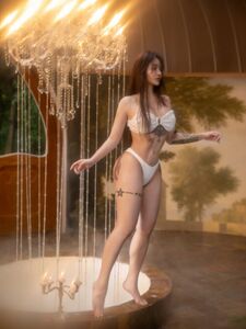 Hitomi Songyuxin Aka Syx_hitomi Seno nudo e grande fondoschiena Foto leaks Onlyfans