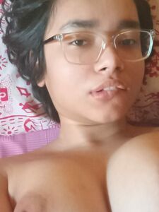 Uma Ghosh nue nus photos nues sexe sextape viral MMS