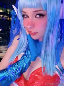 Belle Delphine Cyber Girl Onlyfans sızdırılmış albümü