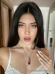 Vanessa.Rhd Утренний сексуальный селфи утекшие фото ONLYFANS