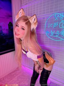 Belle Delphine Cosplay Ahri (Lol) Fotos de vagina nua espalhada Onlyfans