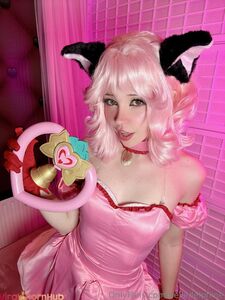 Belle Delphine Ichigo Momomiya Cosplay Écartement de chatte Album Onlyfans
