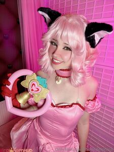 Belle Delphine Ichigo Momomiya Cosplay Écartement de chatte Album Onlyfans