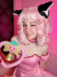 Belle Delphine Ichigo Momomiya Cosplay Spreading di figa Album Onlyfans