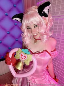 Belle Delphine Ichigo Momomiya Cosplay Spreading di figa Album Onlyfans
