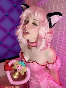 Belle Delphine Ichigo Momomiya Cosplay Muschi Spread Onlyfans Album