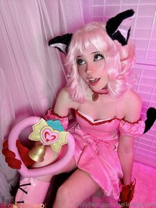Belle Delphine Ichigo Momomiya Cosplay Spreading di figa Album Onlyfans