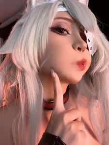 ウメコJ - ギスレーヌ・デドールディアのコスプレ