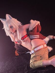 ウメコJ - ギスレーヌ・デドールディアのコスプレ