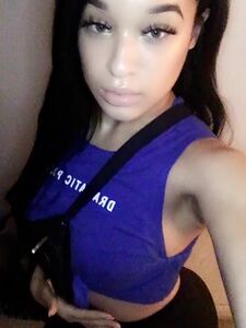 Vazamentos da última foto nua de Mya Monroe no Onlyfans