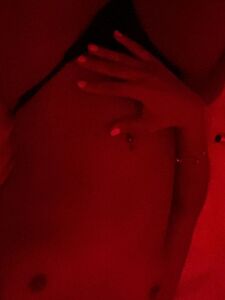 Nudi di Clarissa su Snapchat trapelati