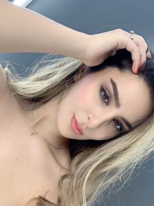 Rosaverte Onlyfans 最新裸体照片泄露