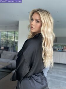 Kinsey Wolanski'nin Onlyfans'taki Son Çıplak Fotoğraf Sızıntıları