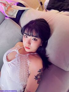 Echih Onlyfans最新裸体照片泄露